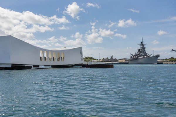 Arizona And Missouri, One Ticket, Oahu